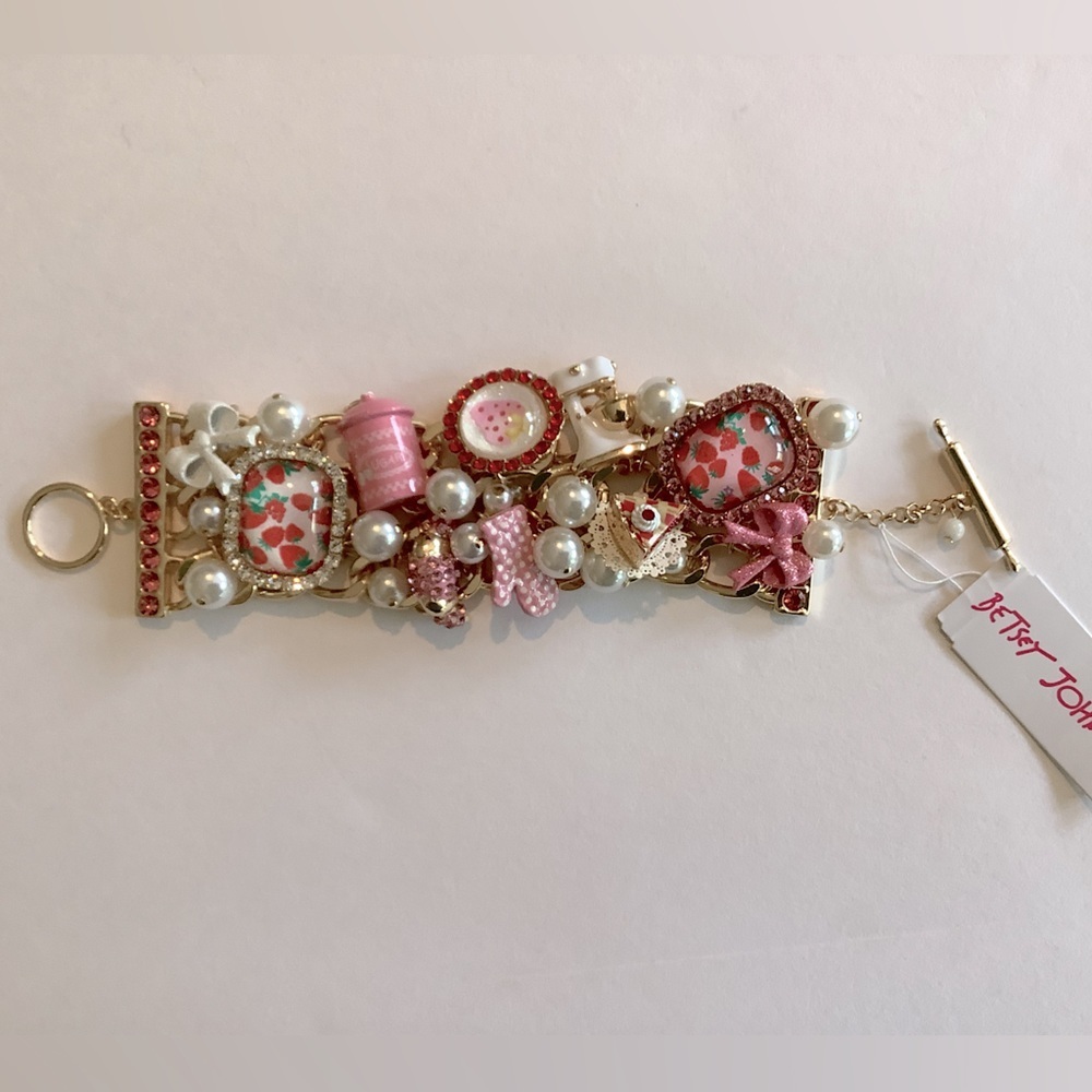 Betsey Johnson Baby Cakes Sweets Cluster Statement Bracelet New